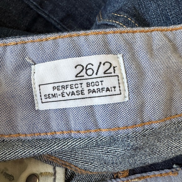 GAP perfect boot cut dark denim jeans - Picture 3 of 3